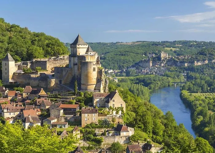 Les Terrasses De بيت للعطل Daglan